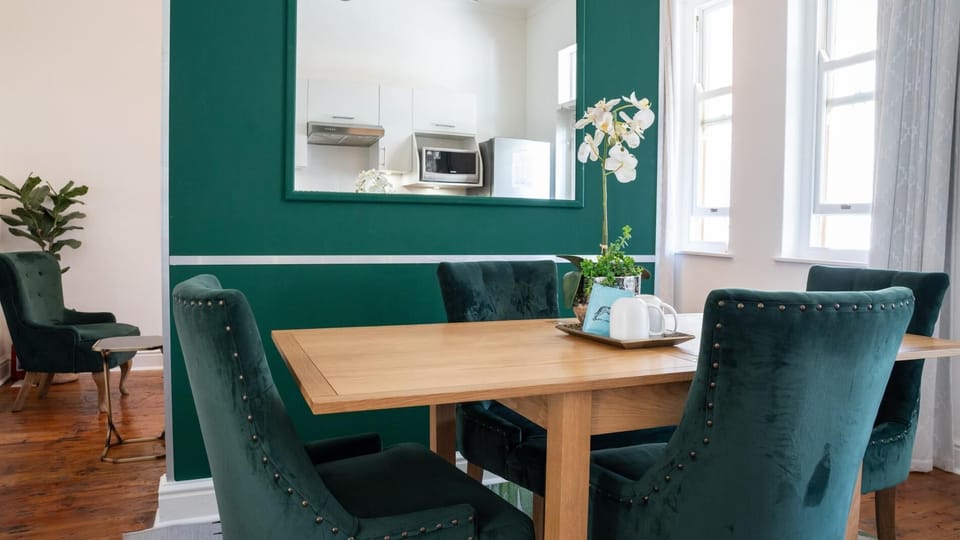 Dalebrook Place - Unit 6 (33978)