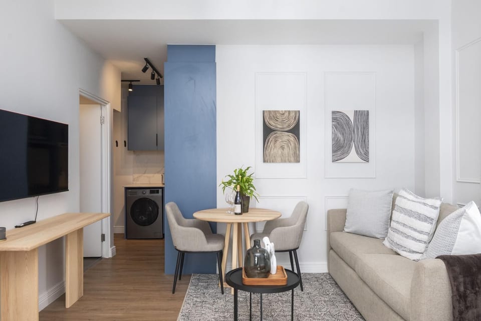 Modern City Apartment near Greenmarket Square (27563)