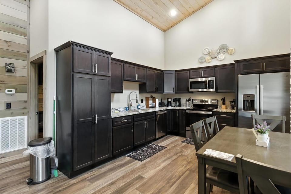 Indoors, Kitchen, Appliance, Microwave, Oven