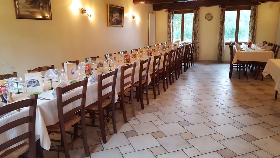 Banquet hall