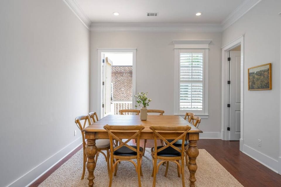 Main House Dining Room