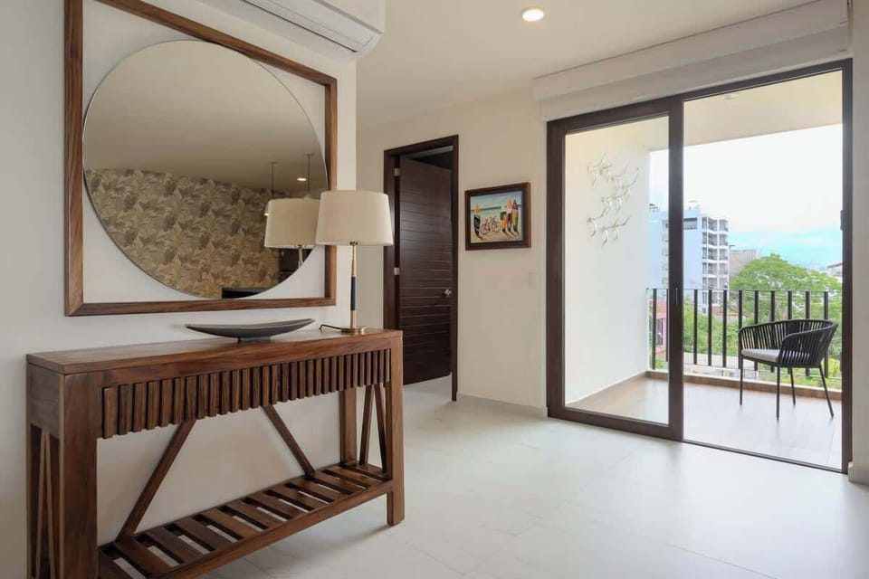 Indoor-outdoor living with sliding glass doors to the terrace
