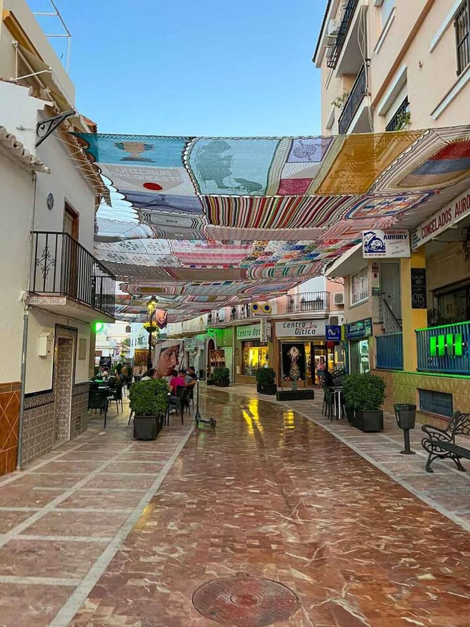 Alhaurin town center.  Two minute walk from the apartment