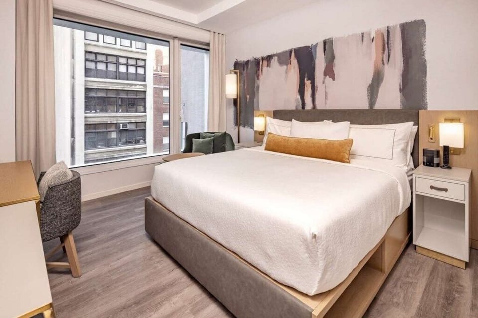 Hilton Club The Central at 5th New York_6.jpg