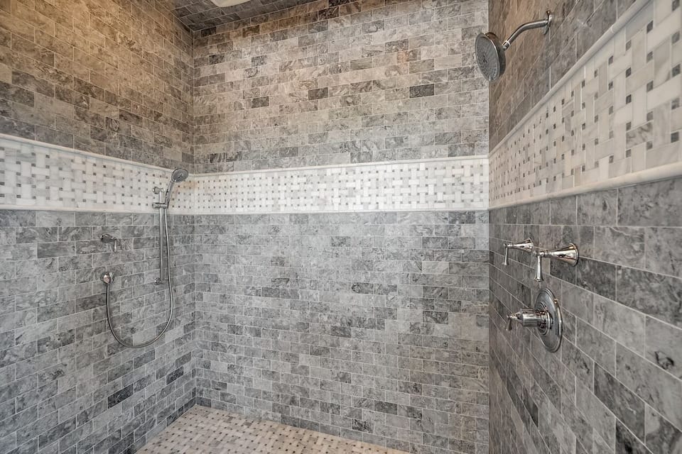 Bathroom 1: Shower + Tub Shore Thing | 4001 Palm Blvd | Isle of Palms, SC | IOP Escapes