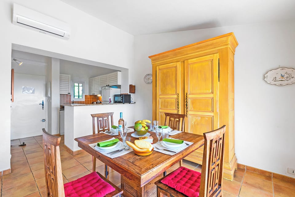 Kitchen and dining area