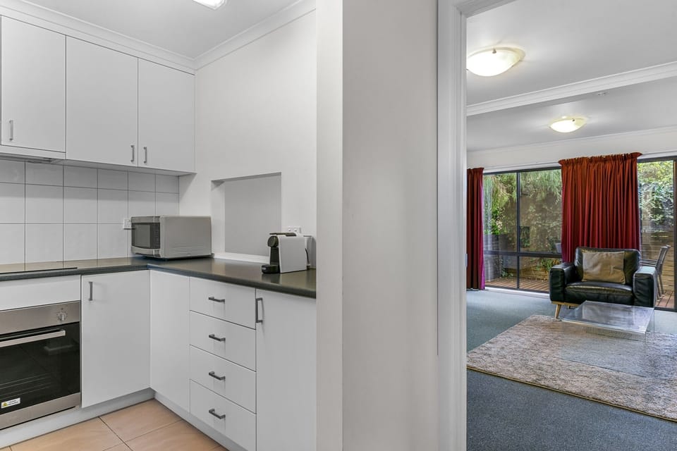 Kitchen/Living Area