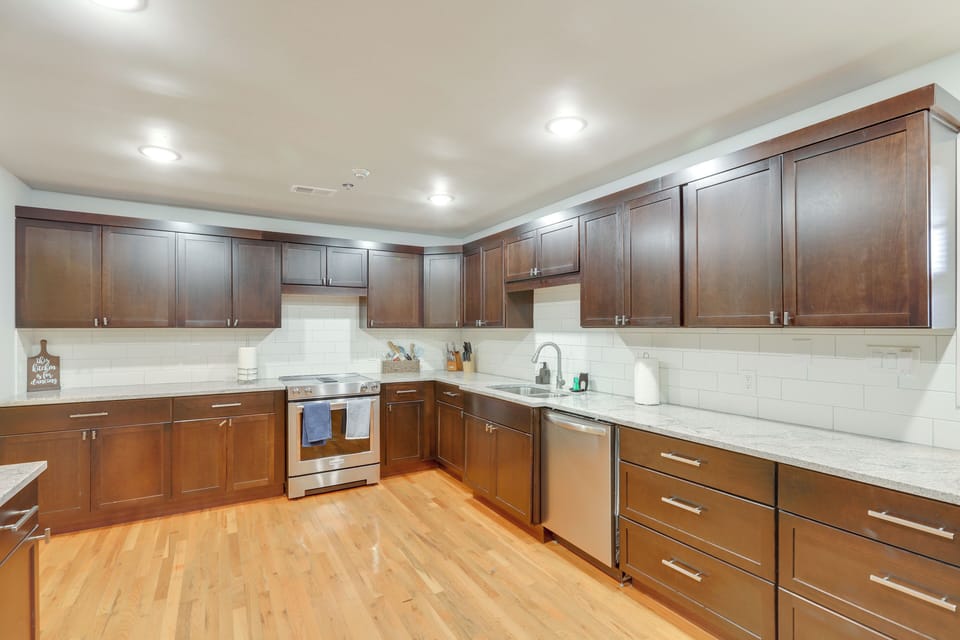 Chef's Kitchen | Main Level | Drip Coffee Maker & Keurig