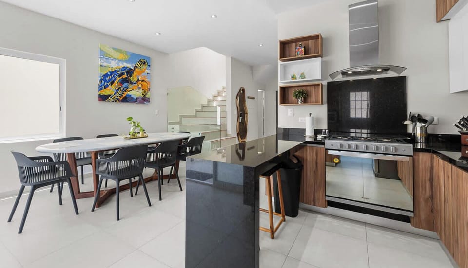 Spacious Kitchen with Dining Area