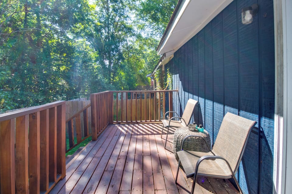 McComb Vacation Rental | 1BR | 1BA | 624 Sq Ft | 3 Steps to Enter