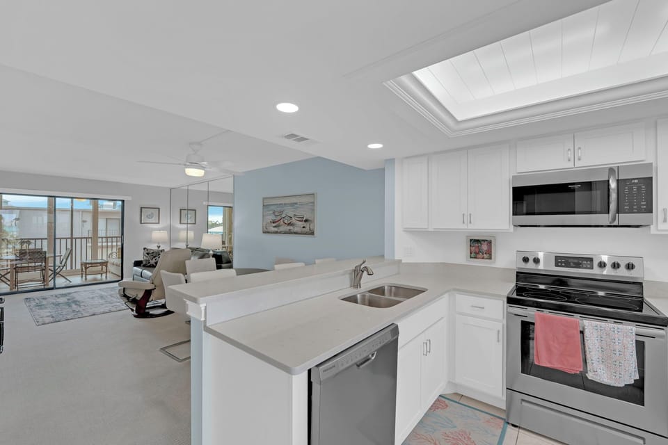 Fairview Isles 304 Vacation Condo