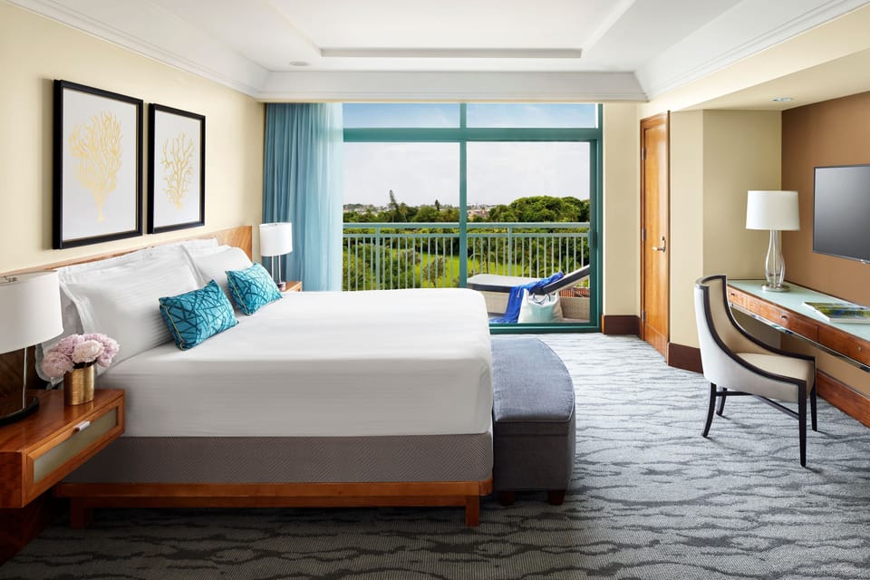 The_Reef_One_Bedroom_Suite_Bedroom Terrace copy