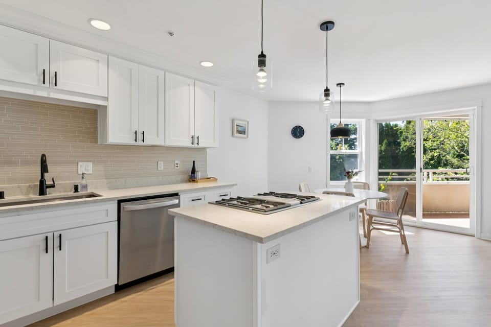 Indoors, Kitchen, Cooktop, Floor, Sink