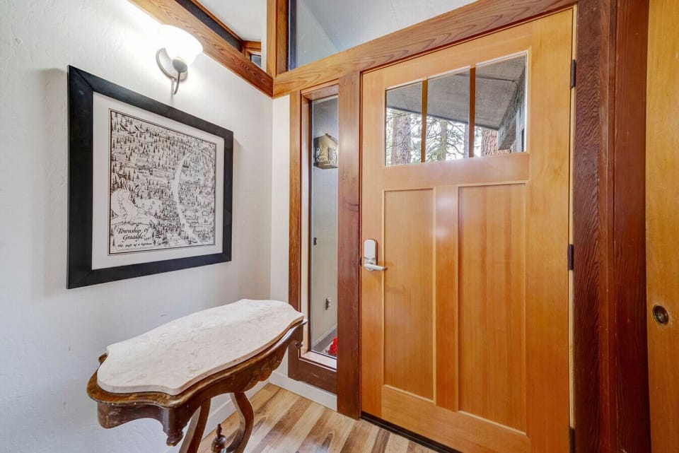 Charming entry