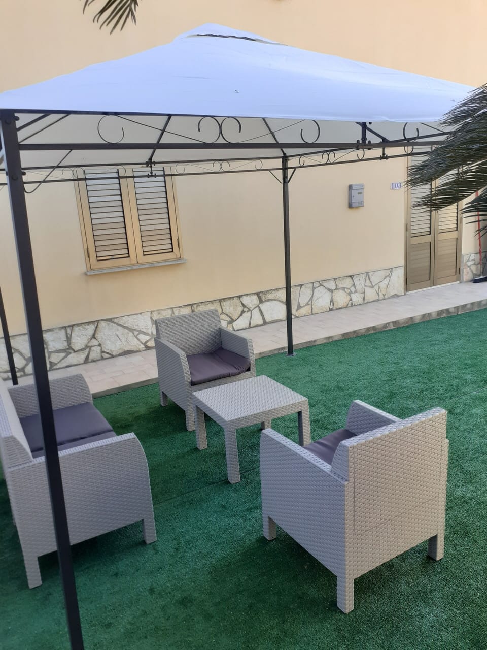 Terrace/patio