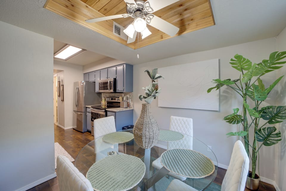 Dining Area | 1st Floor