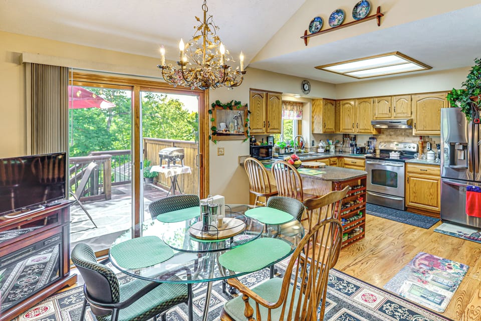 Dining Area | Open Floor Plan | Electric Fireplace