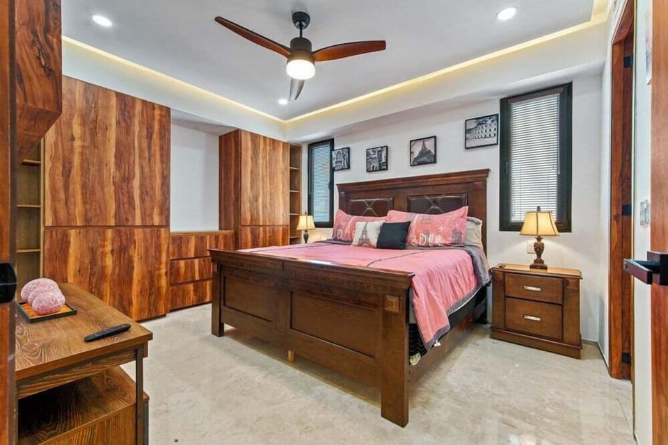 Marriott 16.Bedroom 2