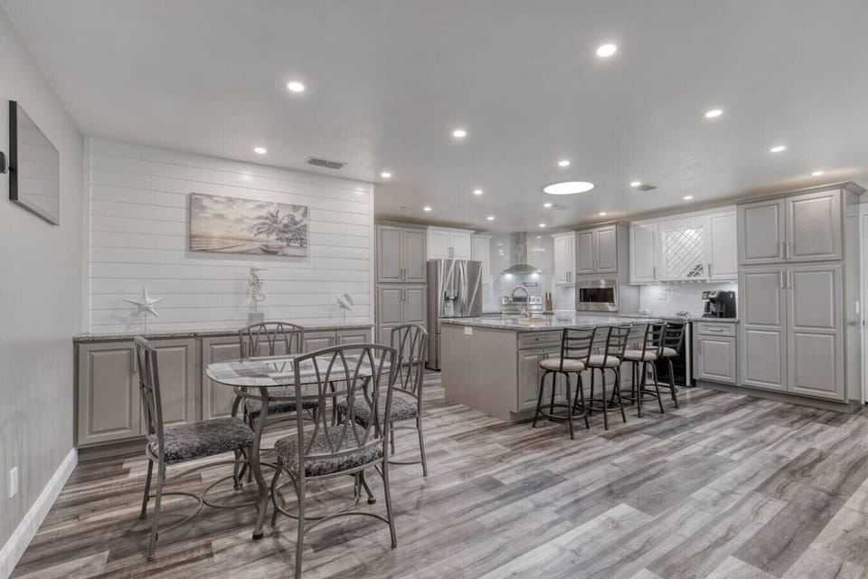 Daytona Beach Oceanfront Pet Friendly Airbnb