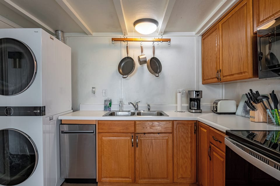 Kitchen Dishwasher and Laundry