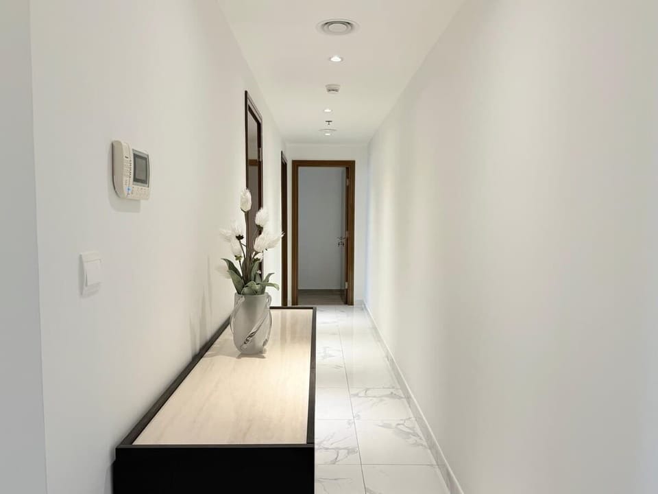 Sophisticated 2-BR in Noora Tower Apartment in Dubai