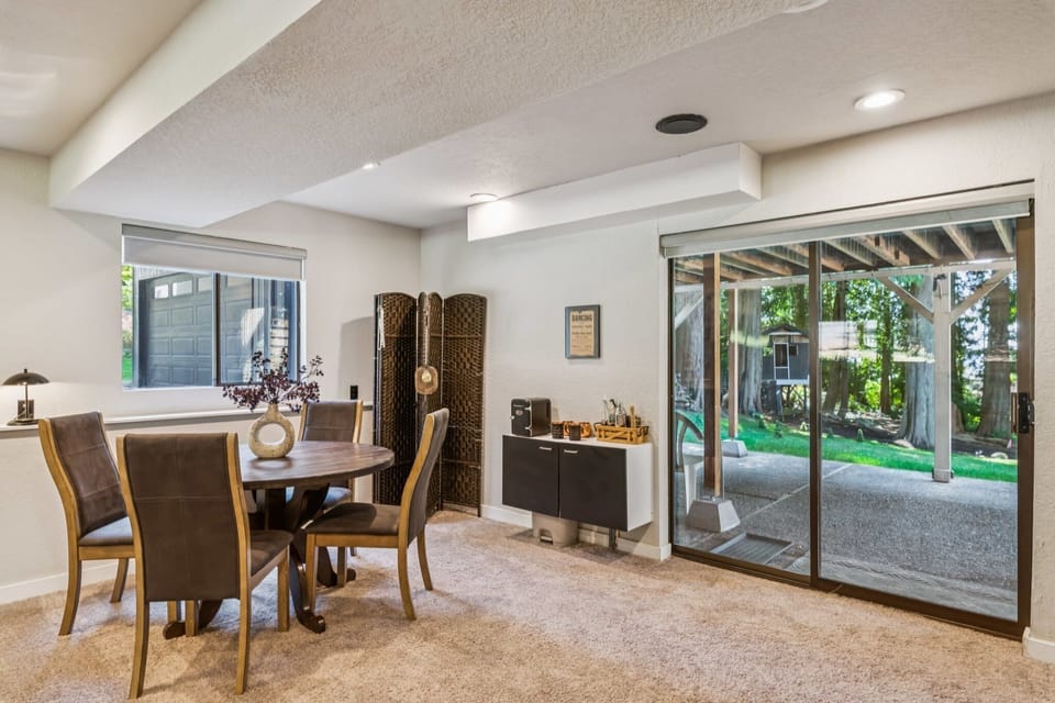 Door, Building, Dining Room, Dining Table, Furniture