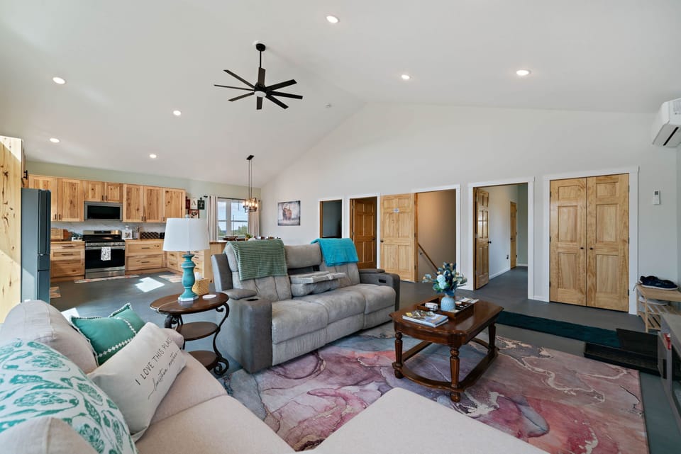 Overview of upstairs rooms