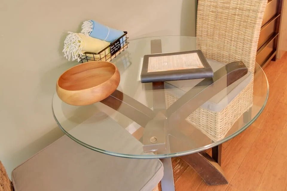 Studio Dining Area for Two