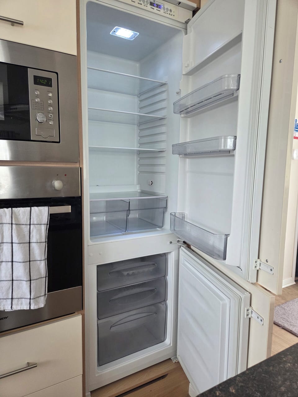 Fridge/Freezer