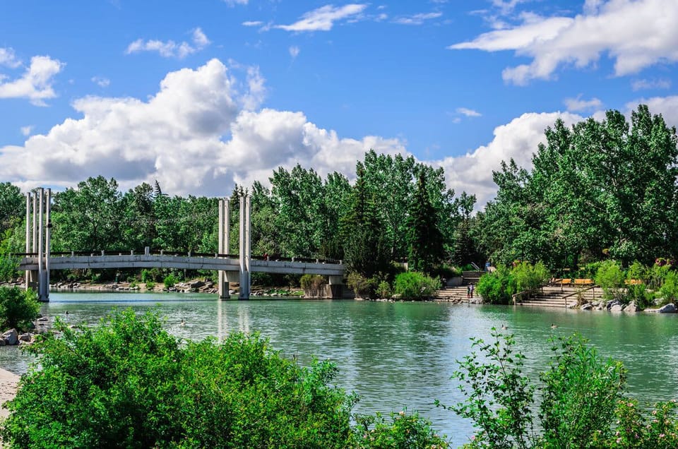 Bow River Pathway (7 mins drive)