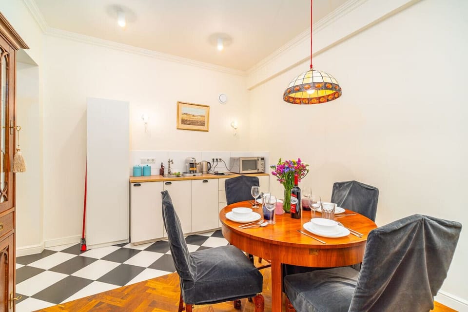 Fully Equipped Kitchen | Book Now with RENTUJEMY.COM