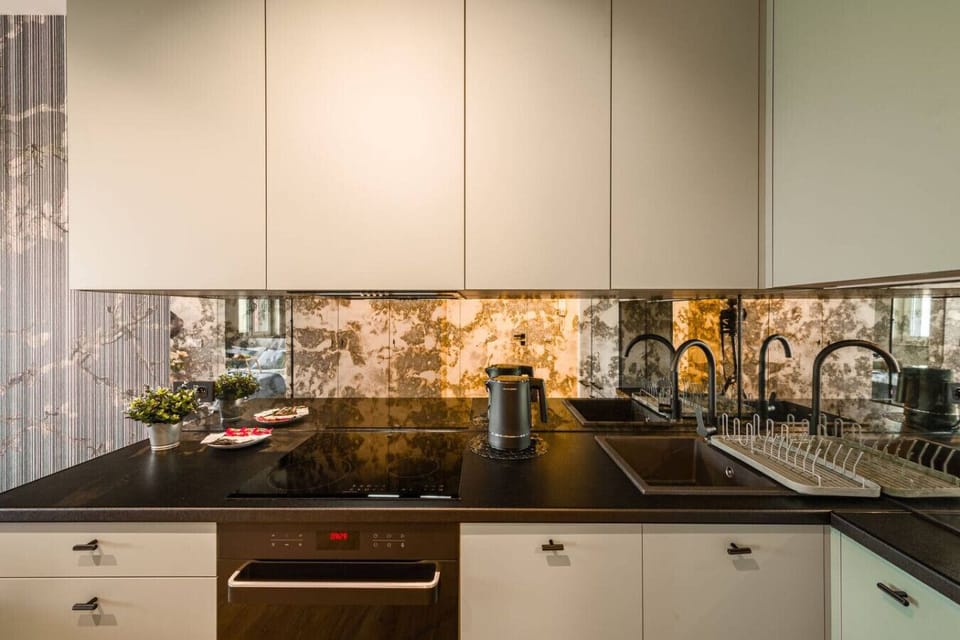 Fully Equipped Kitchen | Book Now with RENTUJEMY.COM