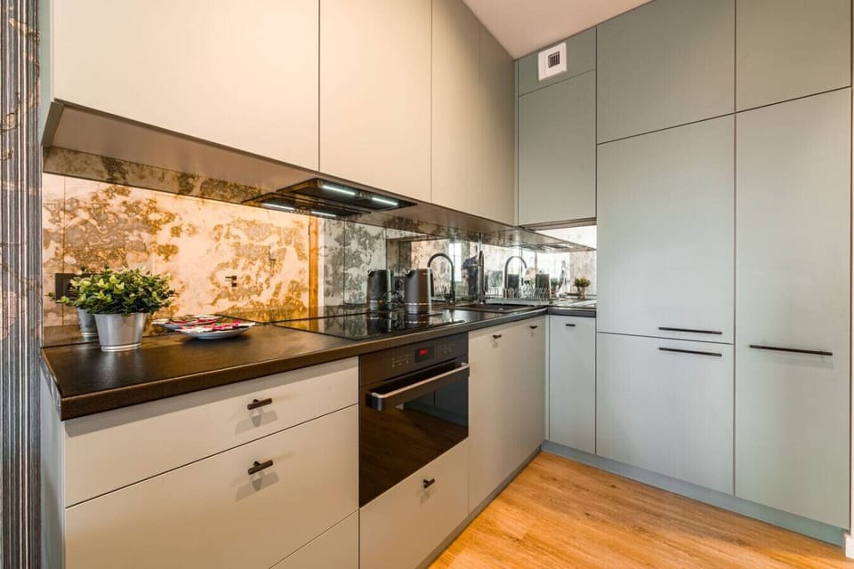 Fully Equipped Kitchen | Book Now with RENTUJEMY.COM