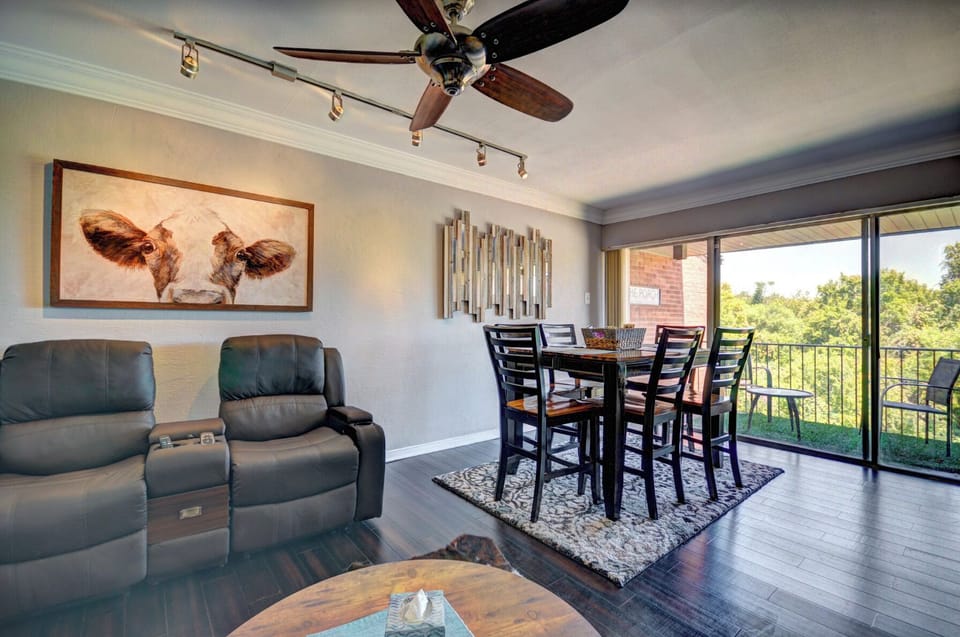 Easy dining for relaxed stays