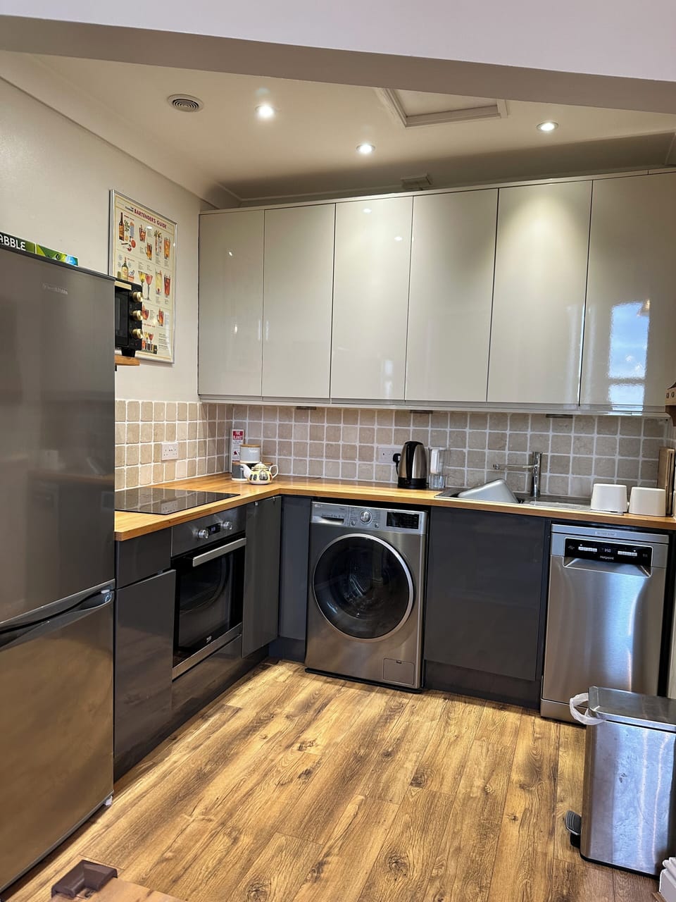 Well-equipped kitchen