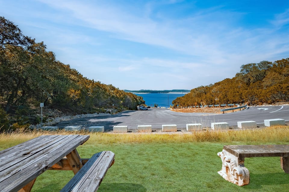 The scenic beauty of Canyon Lake.
