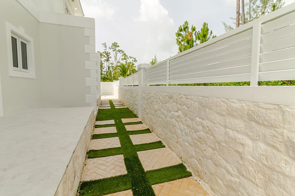 Pedestrian Walkway