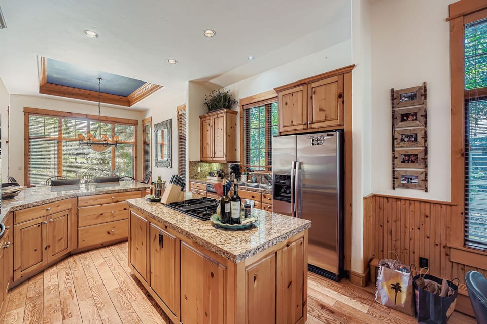 Arrowhead 5 bed-5 bath
