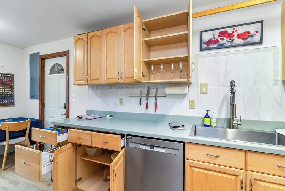 Dishwasher included.