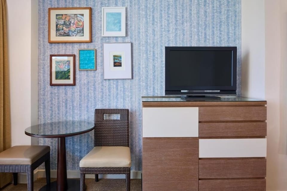 Unwind with a movie night in your relaxing room.