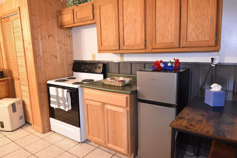 full kitchen!