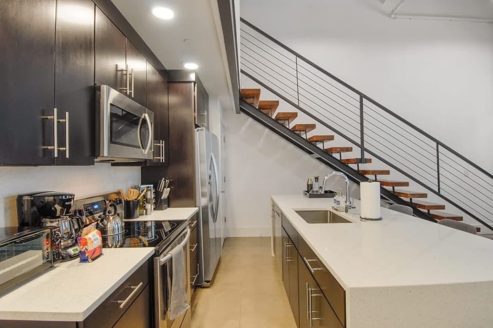 Fully-equipped kitchen
