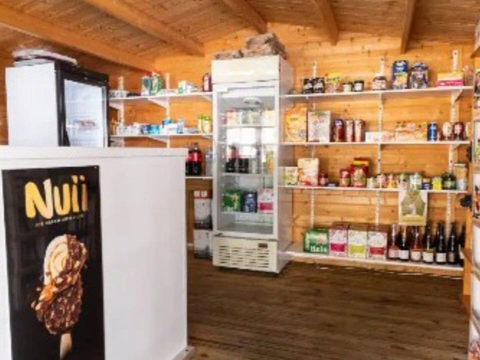 Gift shop