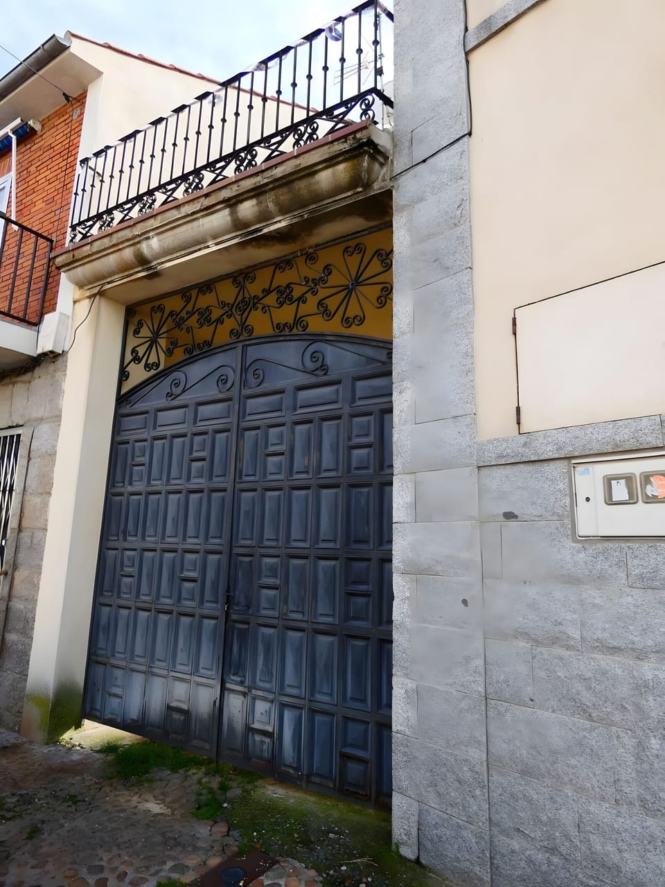 Exterior detail