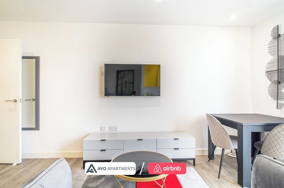 Lounge & Dining at Avo Apartments Short Lets & Serviced Accommodation