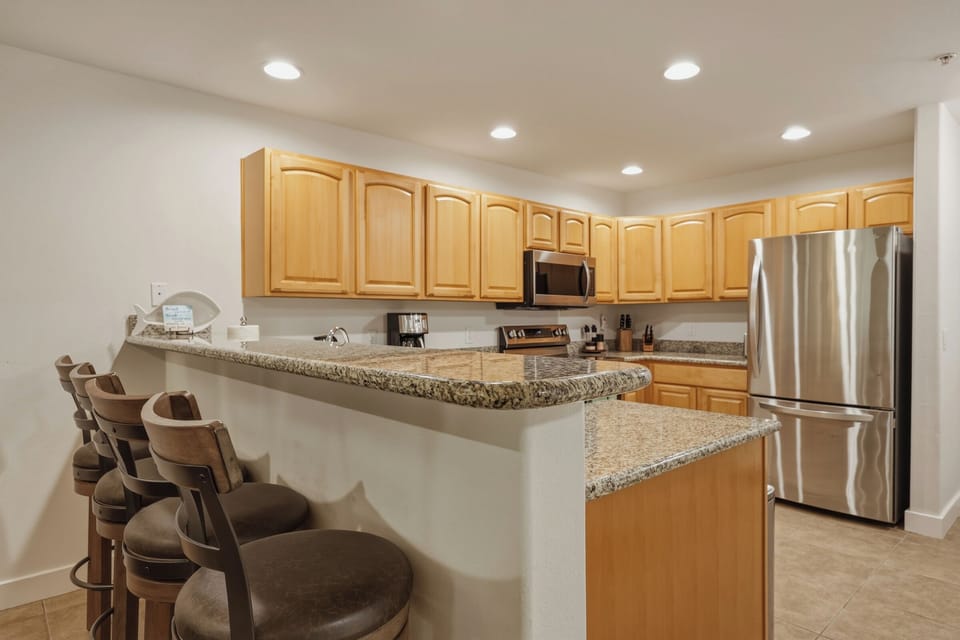 915 Vacation by the Sea