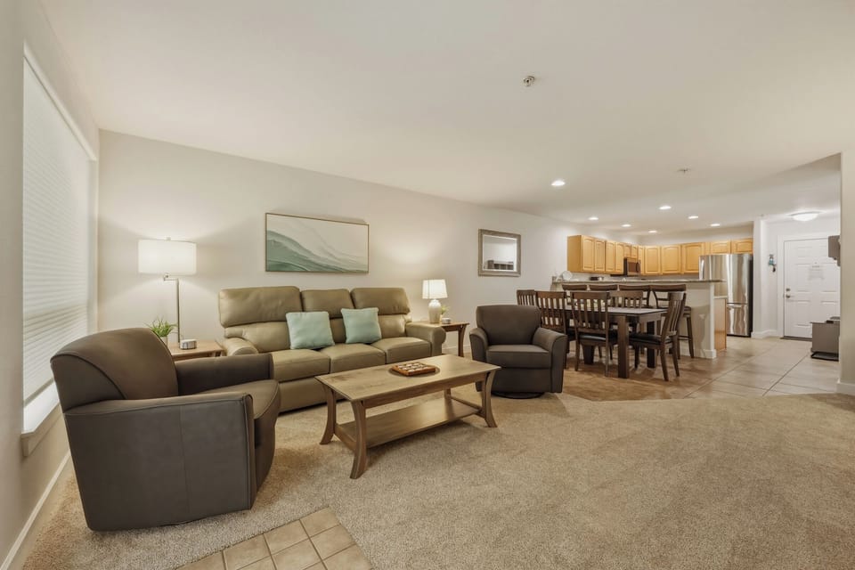 915 Vacation by the Sea