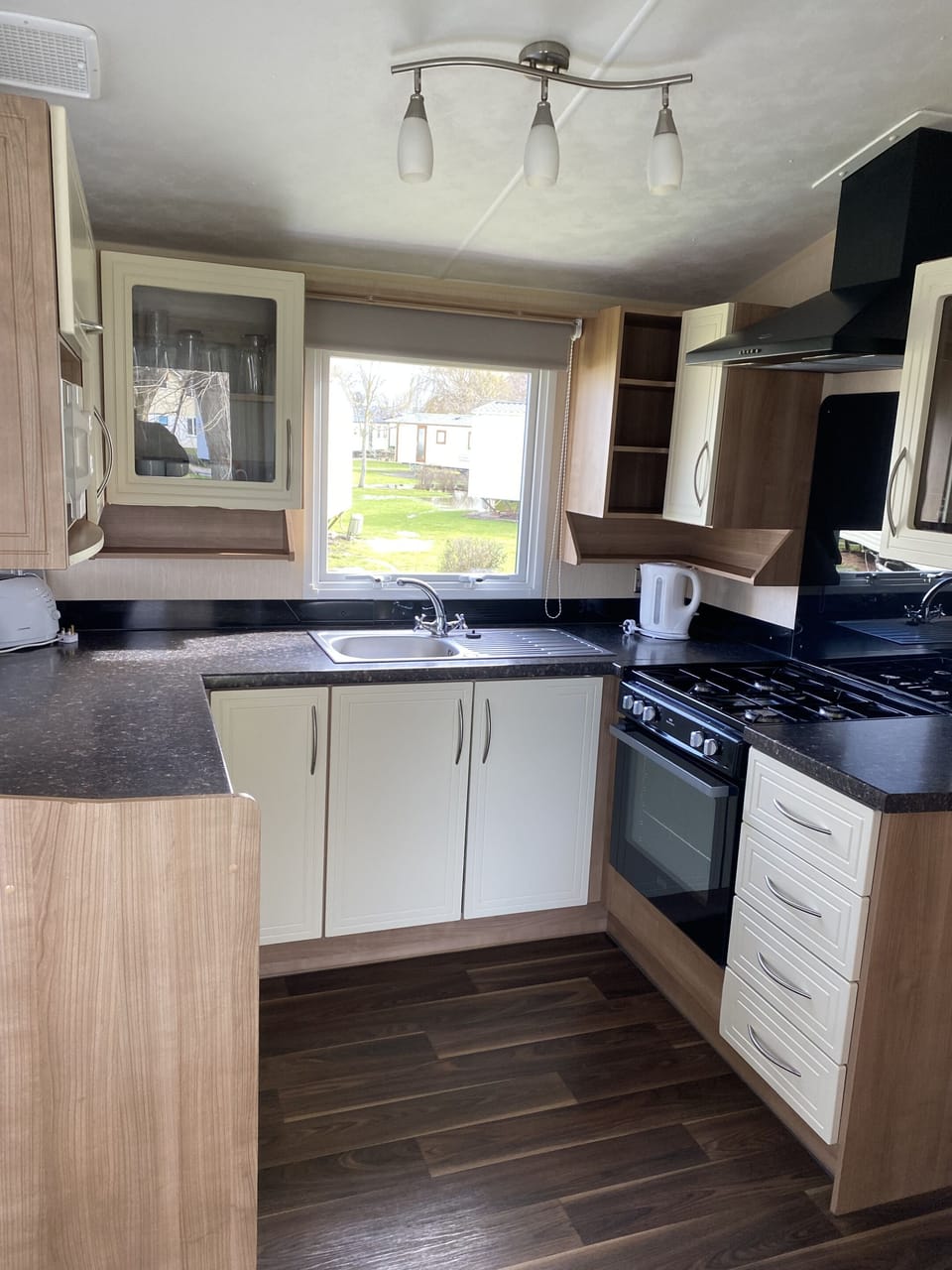 Plot 179 - Kitchen