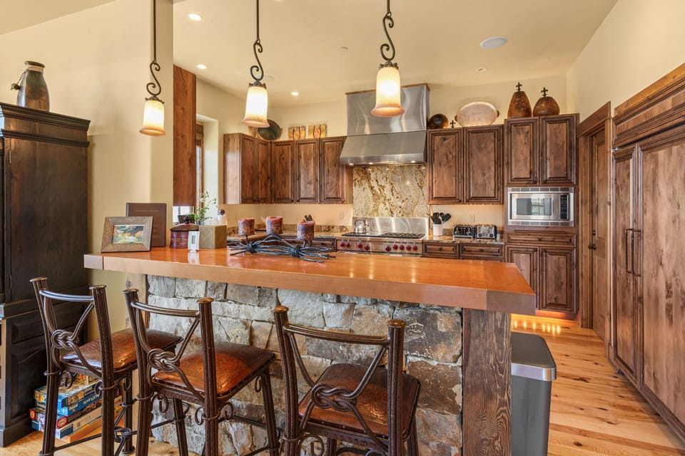 Kitchen Bar