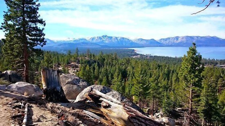 Breathe in sweeping mountain vistas from nearby lookout points.